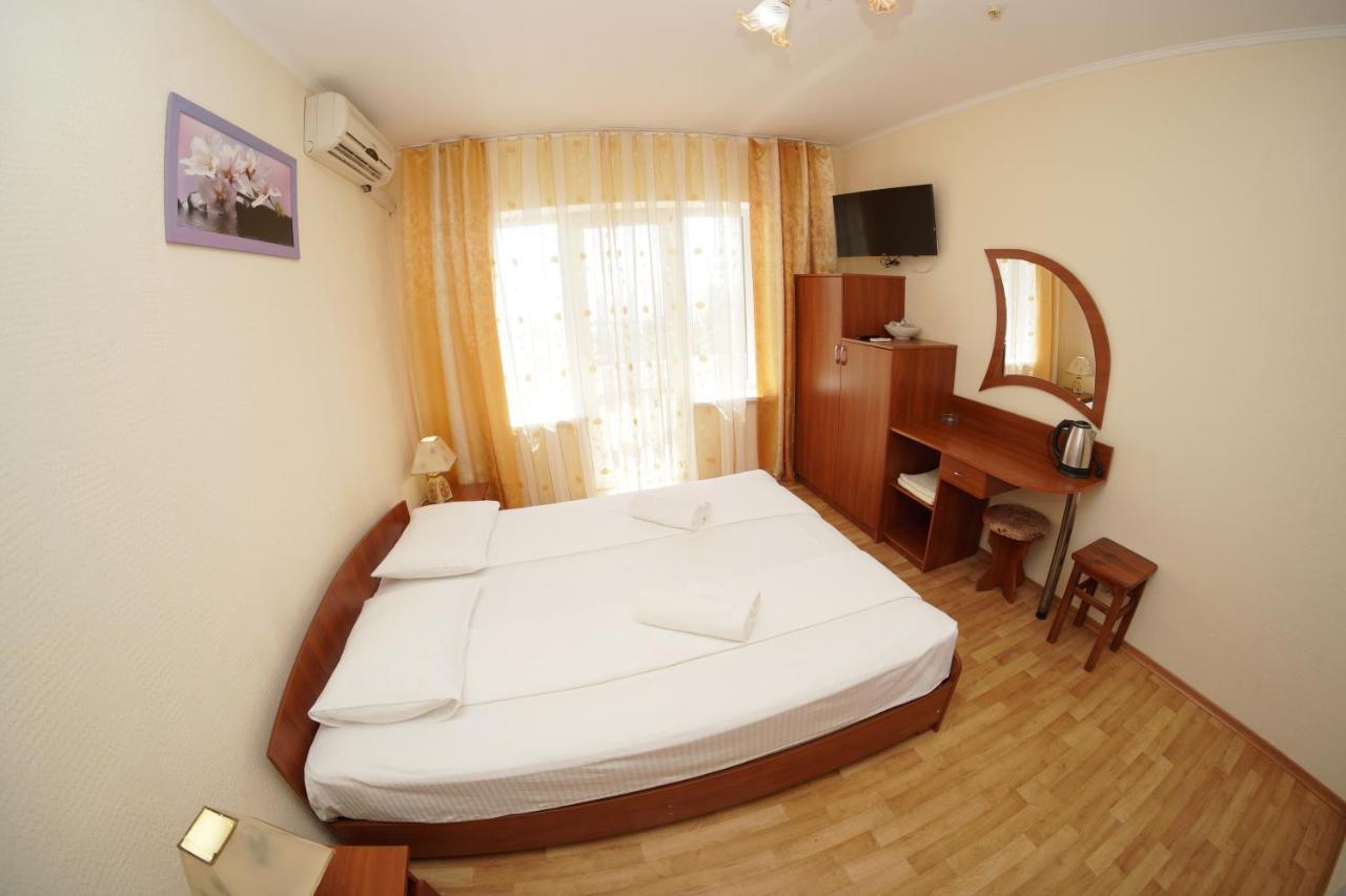 Радуга Курортная Гостиница Zatoka Extérieur photo