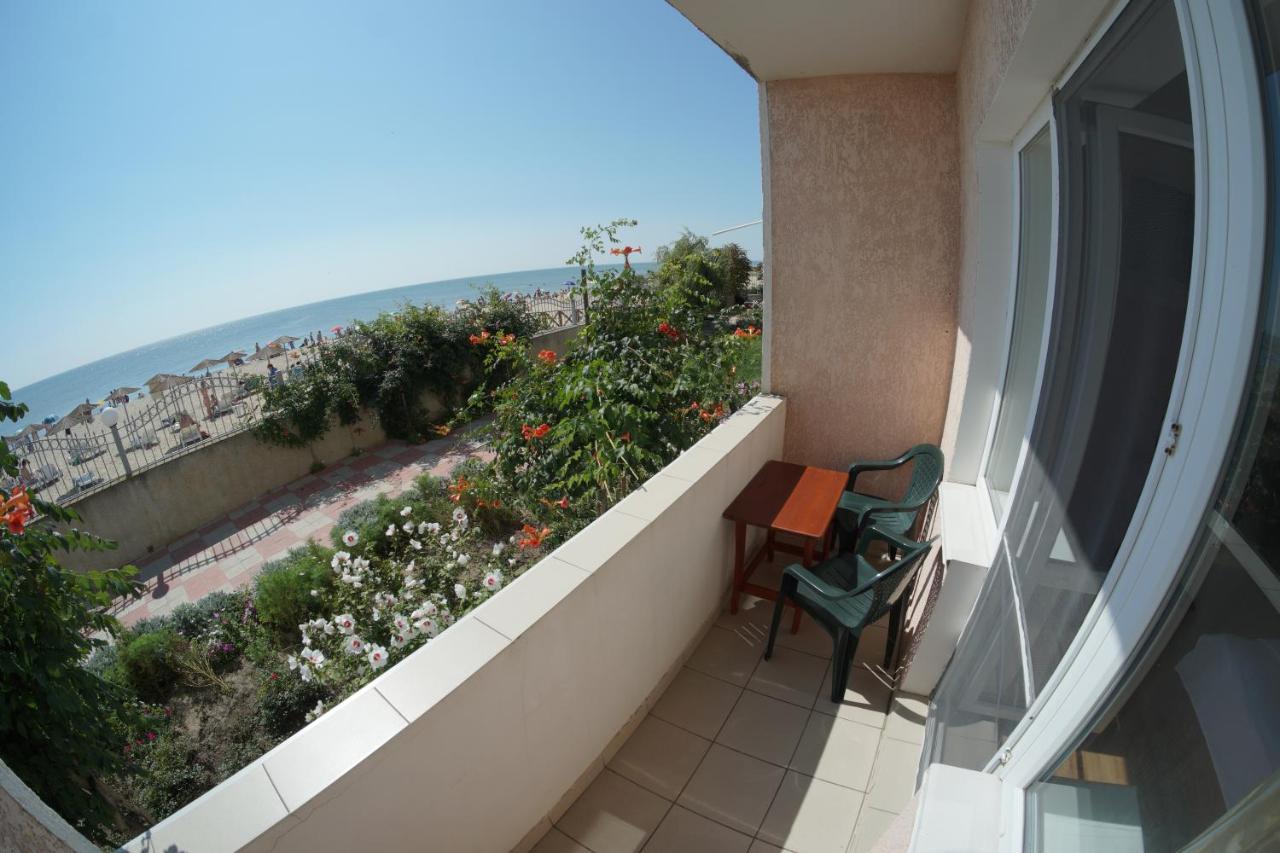 Радуга Курортная Гостиница Zatoka Extérieur photo