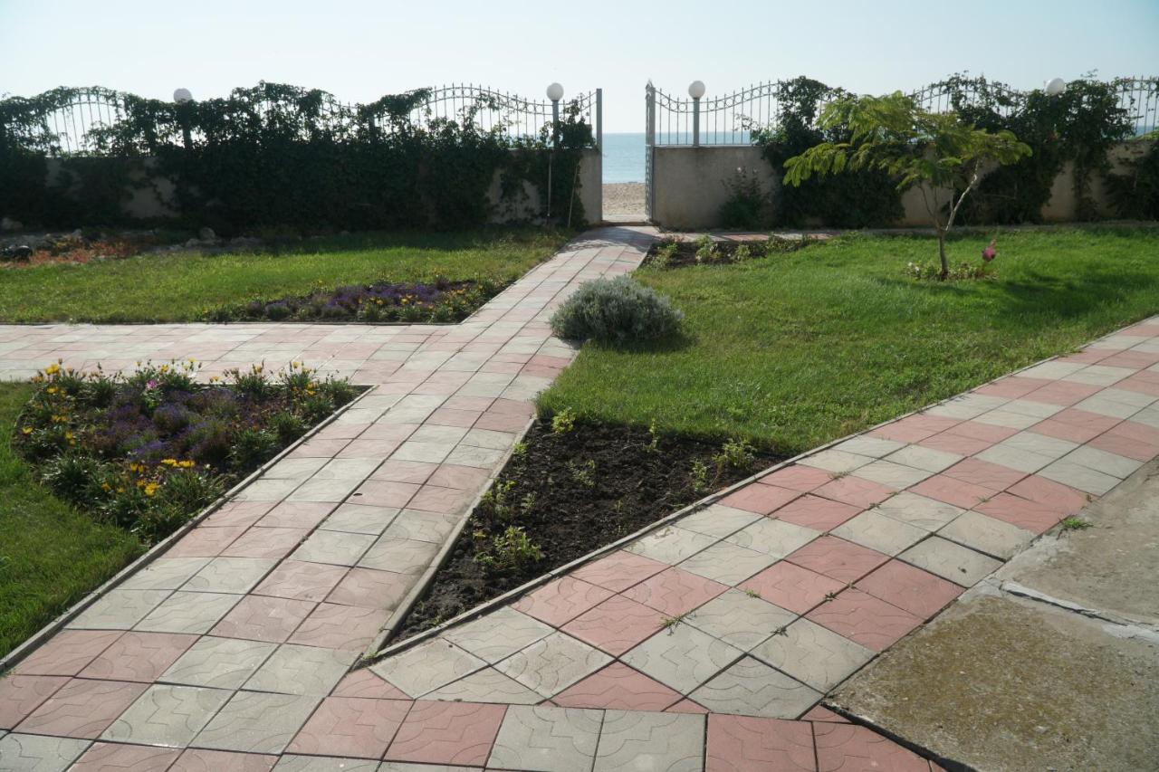 Радуга Курортная Гостиница Zatoka Extérieur photo