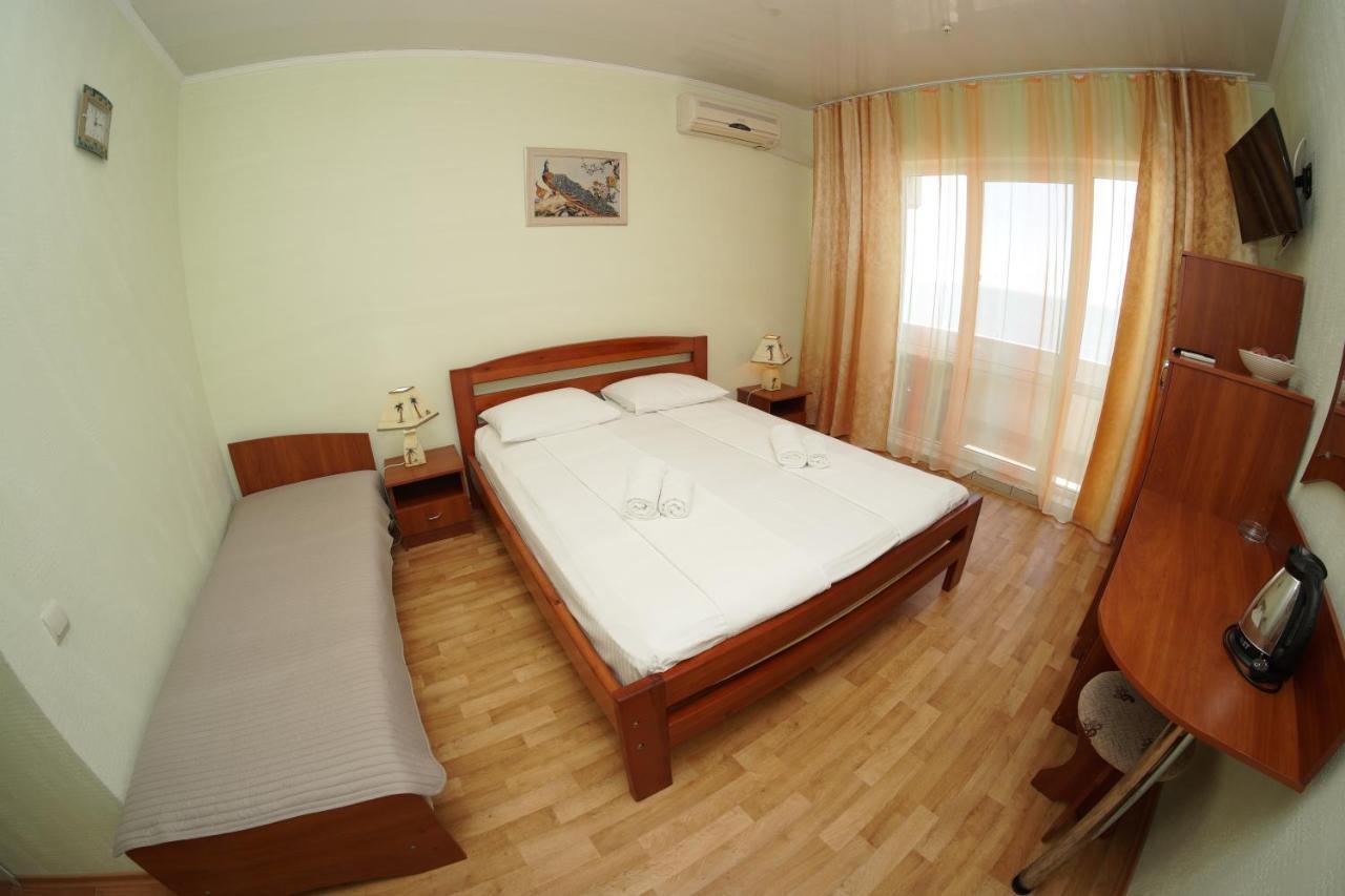 Радуга Курортная Гостиница Zatoka Extérieur photo