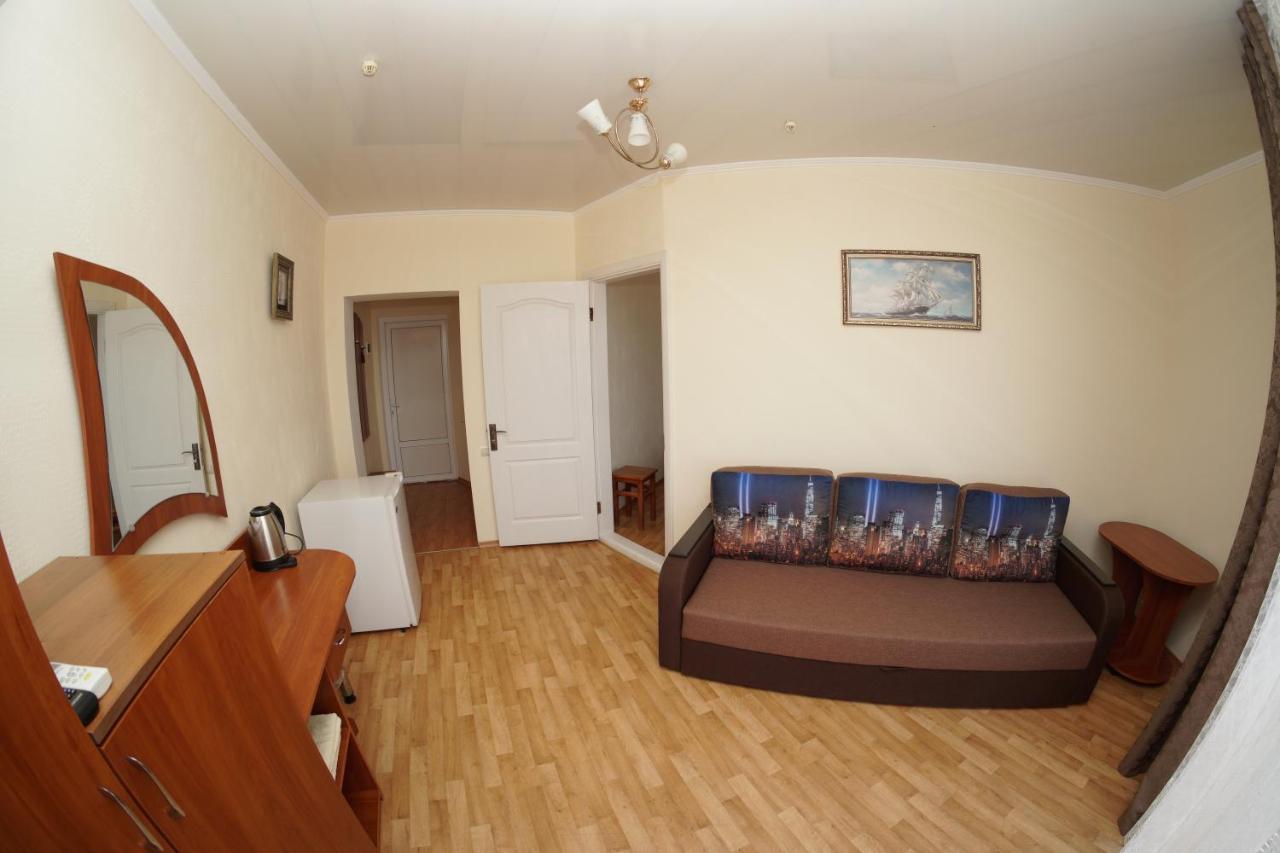 Радуга Курортная Гостиница Zatoka Extérieur photo