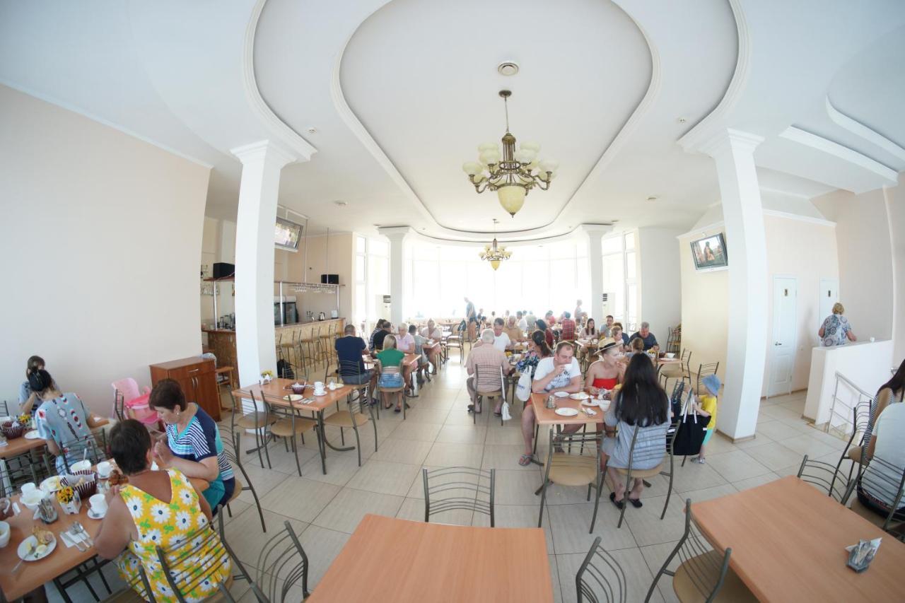 Радуга Курортная Гостиница Zatoka Extérieur photo
