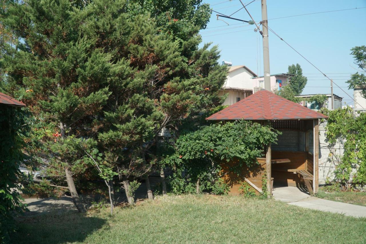 Радуга Курортная Гостиница Zatoka Extérieur photo