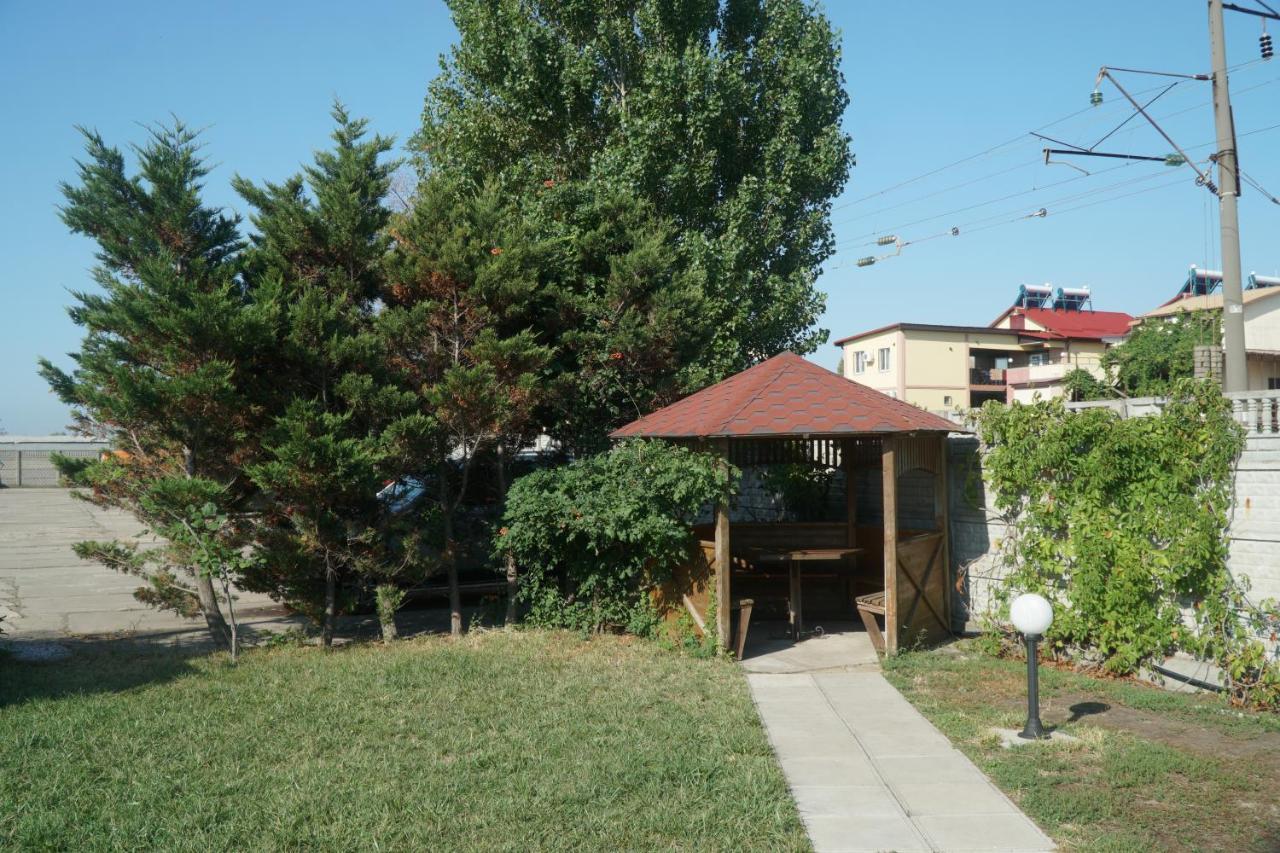 Радуга Курортная Гостиница Zatoka Extérieur photo